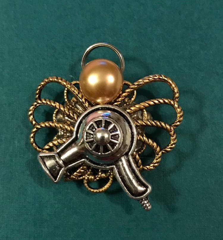 Kosmetik Engel Anstecker von AngelDesignsByDenise