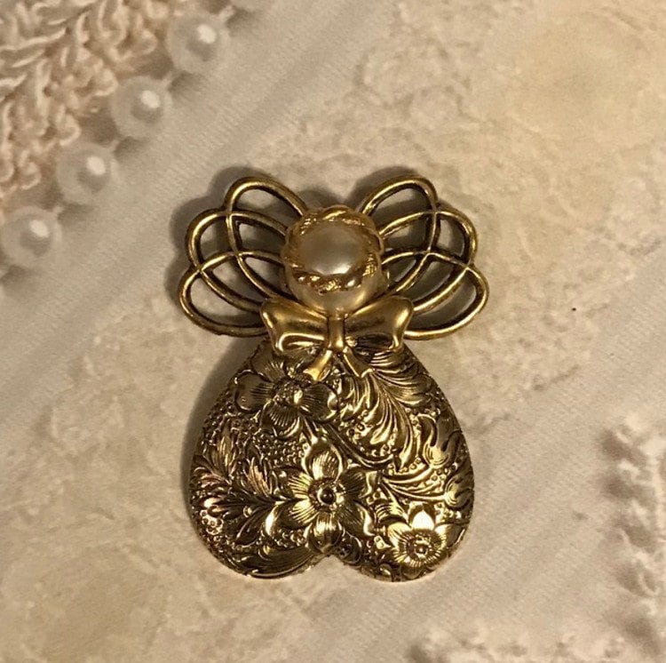 Schutzengel Pin von AngelDesignsByDenise