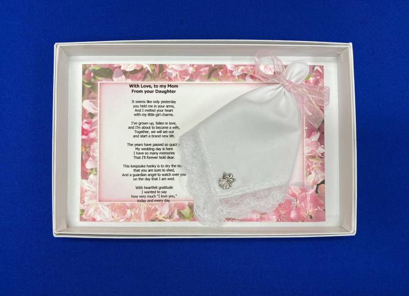 To Mom On My Wedding Day Taschentuchand Angel Pin Set von AngelDesignsByDenise