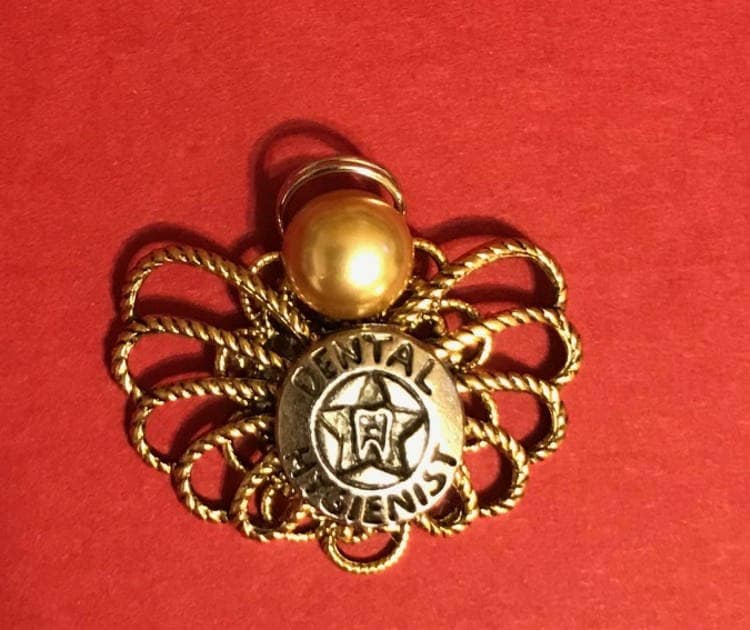 Zahnarzthelferin Engel Pin von AngelDesignsByDenise