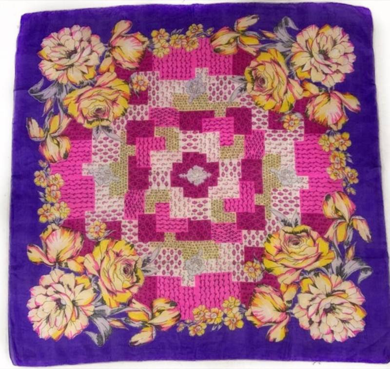 Lila & Rosa Floraler Seidenschal Lila & Rosa Floraler Seidenschal von AngelEyesVintageShop