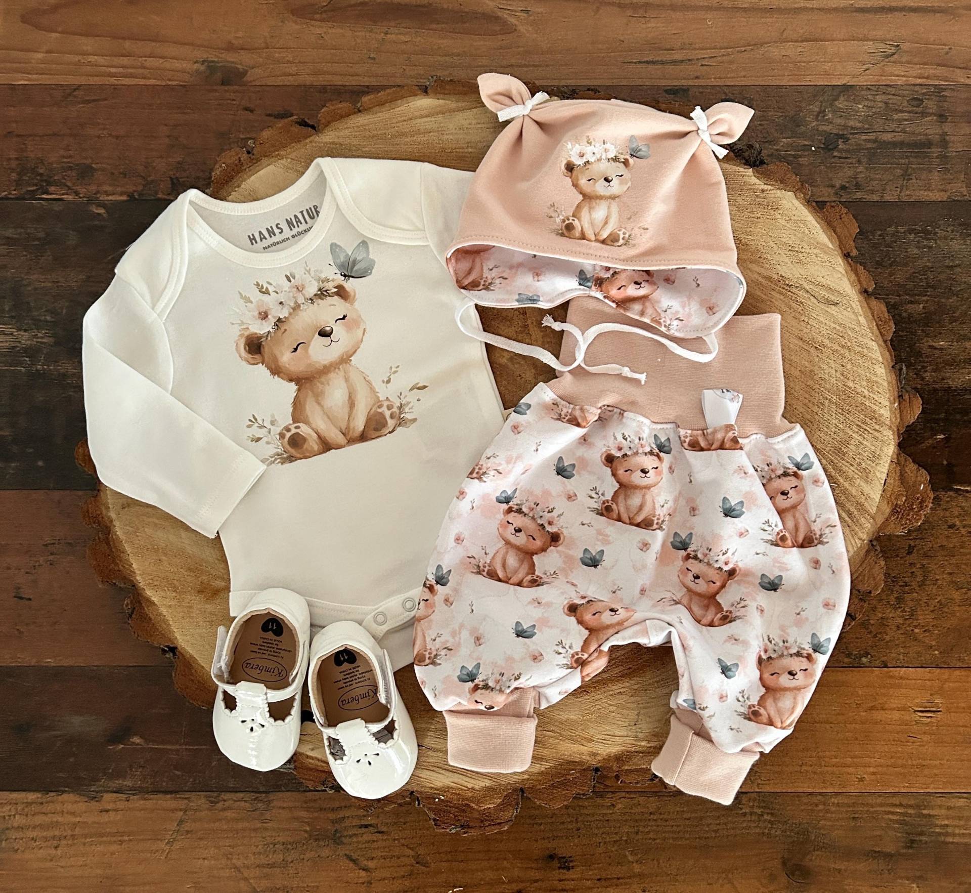 Baby Set Nelly Zauberwald Kollektion | Bio-Baumwolle Body Pumphose Mütze Gr. 50-92 Handgemacht Geschenk Geburt Taufe Weihnachten von AngeleHandmadeShop