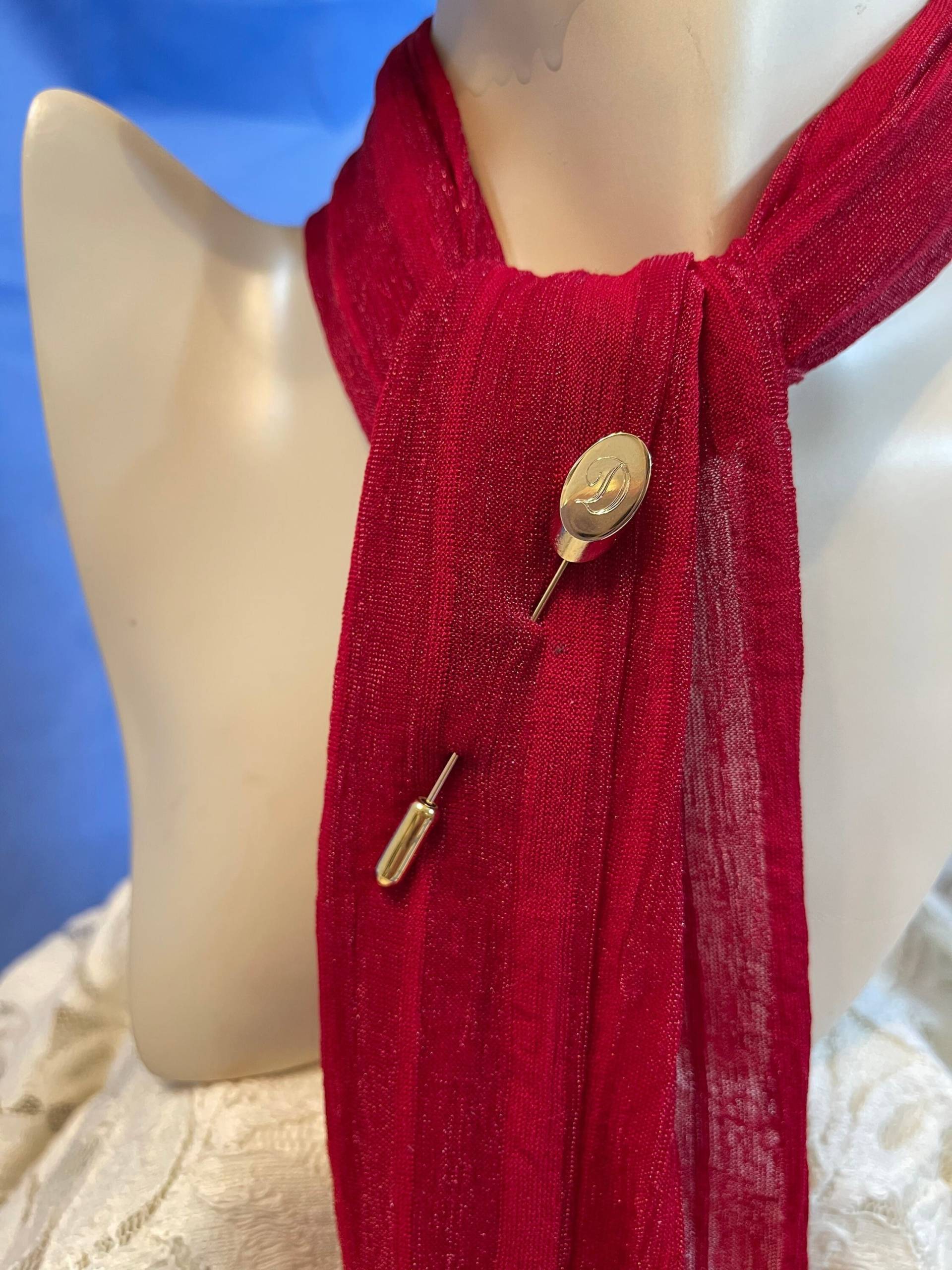 Buchstabe Initiale D Stick Pin. Cursive Script Monogramm Personalisierte Brosche 1970Er Jahre Schmuck. Geschenkbox Buchstabe Initiale D Stick Pin. Cursive Script Monogramm Personalisierte Brosche 1970Er Jahre Schmuck. Geschenkbox von AngelicBeaders