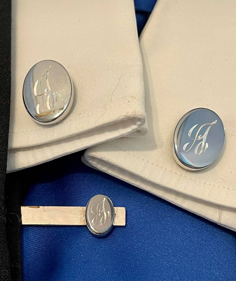 Initial "A" Manschettenknöpfe Und Passende Krawattenklammer. Silberton Personalisierter Monogramm Schmuck. Vatertagsgeschenk Für Bräutigam von AngelicBeaders