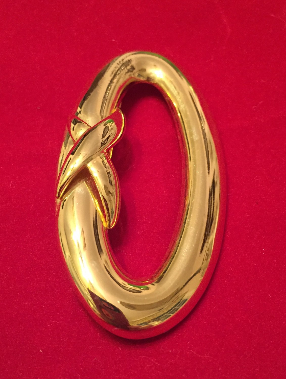 Vintage Hugs & Kisses Brosche, Goldfarben X's & O's Statement Anstecknadel von AngelicBeaders