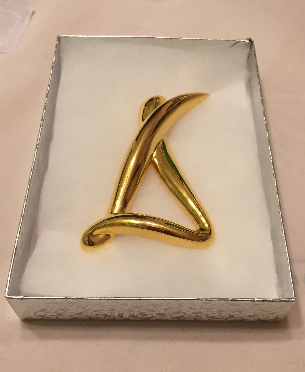 Vintage Liz Claidose Brosche Große Garderobennadel von AngelicBeaders