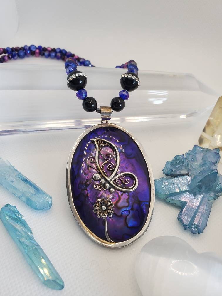 sterling Silber Schmetterling Anhänger, Perlen, Hämatit & Turmalin von AngelicLightDesigns