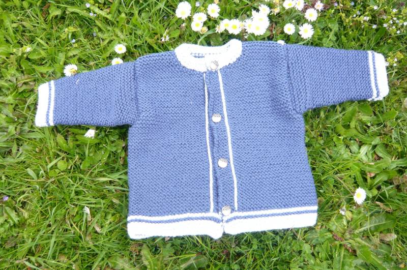 Handgestrickte Trachten-Jacke Größe 80/86 in 100 % Merinowolle Handgestrickte Trachten-Jacke Größe 80/86 in 100 % Merinowolle von AngelikasNest
