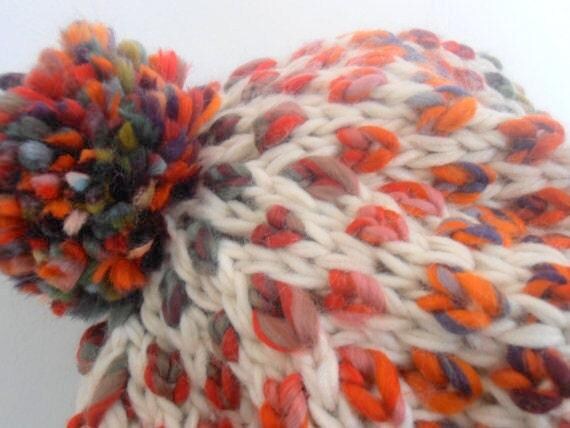 Mehrfarbige Garn Häkelmütze Mütze Mit Pom-Pom von AngelinaAccessories