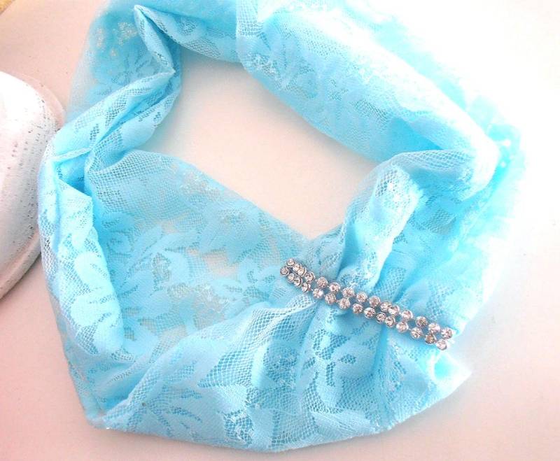 Mint Sparkle Stretch Lace Stirnband Kristall Boho Turban von AngelinaAccessories