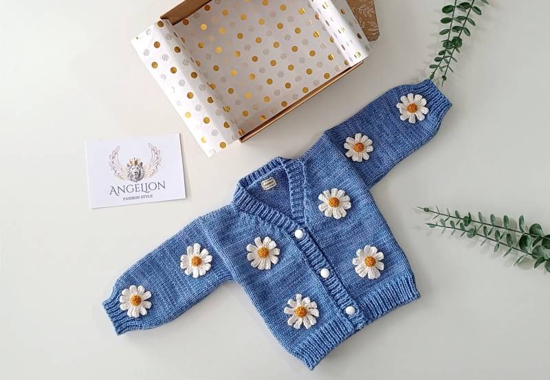 Kinderjacke - Mit Gänseblümchen Strickjacke Für Mädchen, Babies Frühlings Mädchen Outfit Blau von AngelionShop