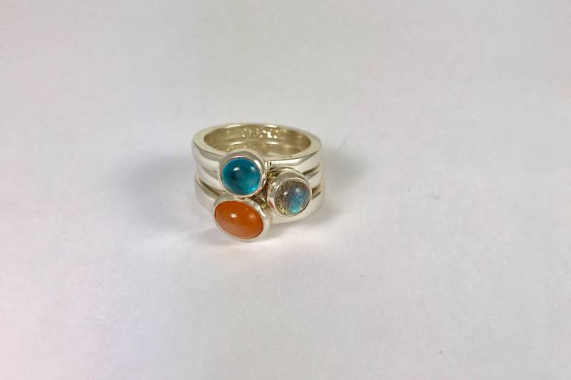 Silber 925 Markierte Stapelringe Halbedelsteine, Blauer Turmalin, Labradorit & Peridot von Angeliquejewel