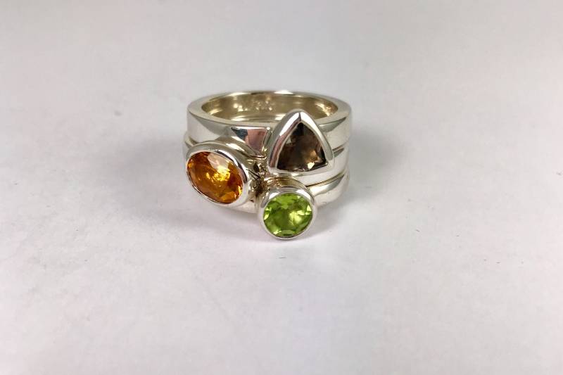 stapelringe Mit Halbedelstein, Rauchquarz, Citrin & Peridot. Silber 925 Gepunzt von Angeliquejewel