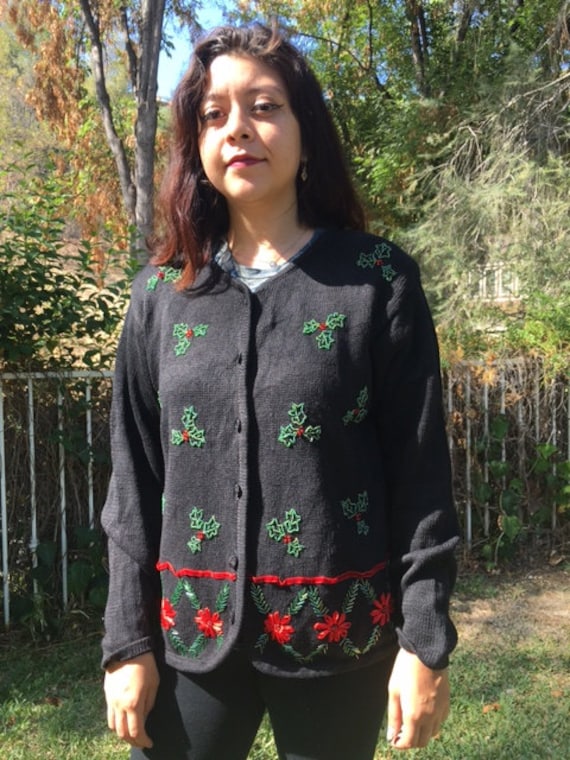 Hässlicher Weihnachtspullover, Strickpullover, Großer, Schwarzer Perlenpullover, Schwarz, Grün, Rot von AngelsAboundUs