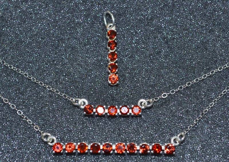 Echte 3 Mm Granat Facettierte Edelstein Bar Halskette Oder Anhänger, Wählen Sie Zierlicher Minimaler Januar Geburtsstein in Sterling Silber von AngelwearCreations