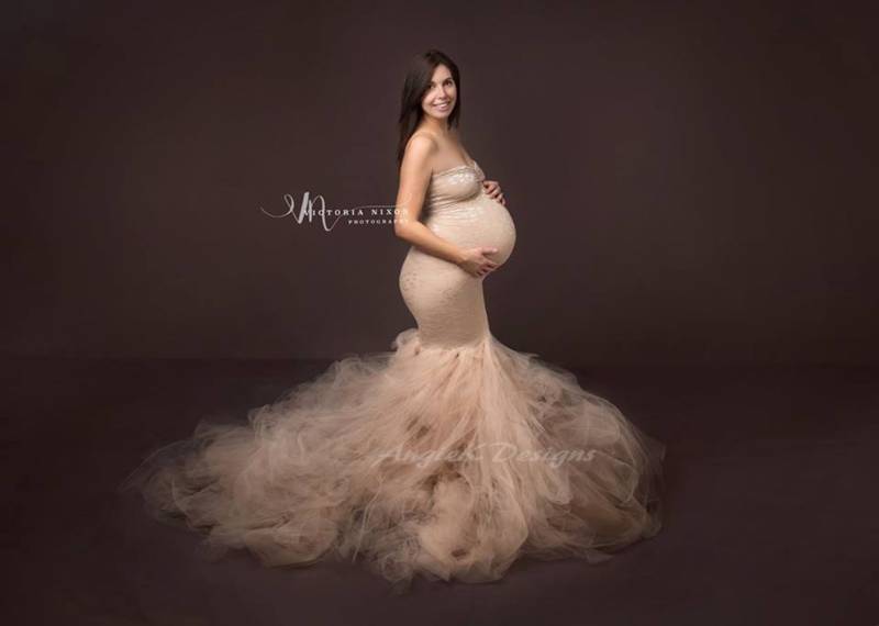 Wunderschöne Spitze Tulle Dress Stripe Flowy Tutu/Non Sheer Mutterschaft Schwangerschaft Bauch Session Special Ocassion Photo Prop Baby Shower von AngieKDesigns