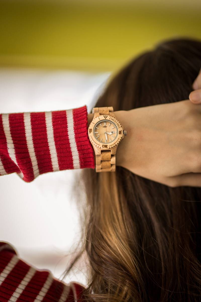 Gravierte Ahorn-Holz Damenuhr Mit Armband Und Ziffernblatt, Personalisierte Holz Uhr(W038 von AngieWoodCreationsCo