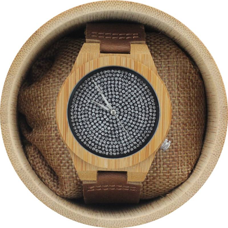 Gravierte Bambus Herrenuhr Mit Lederarmband Und Gemustertem Ziffernblatt, Personalisierte Holz Uhr(W078 von AngieWoodCreationsCo