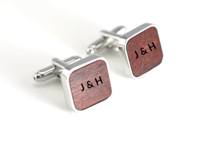 Gravierter Manschettenknopf, Holzmanschettenknopf, Herrenmanschettenknopf, Holzmanschettenknöpfe | Cl006 von AngieWoodCreationsCo