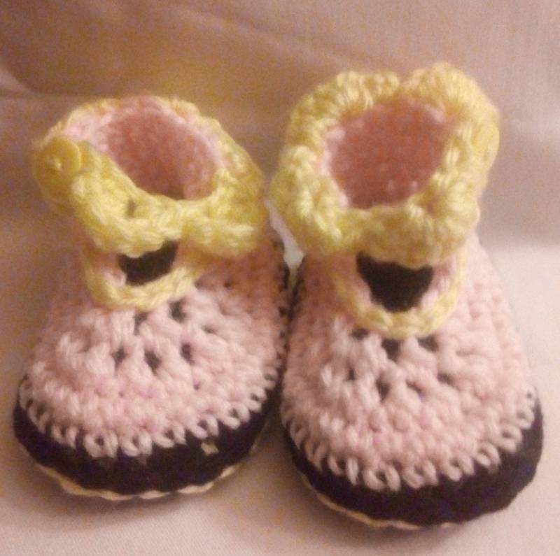 Baby Schuhe /Booties von AngiesKre8tiveSide