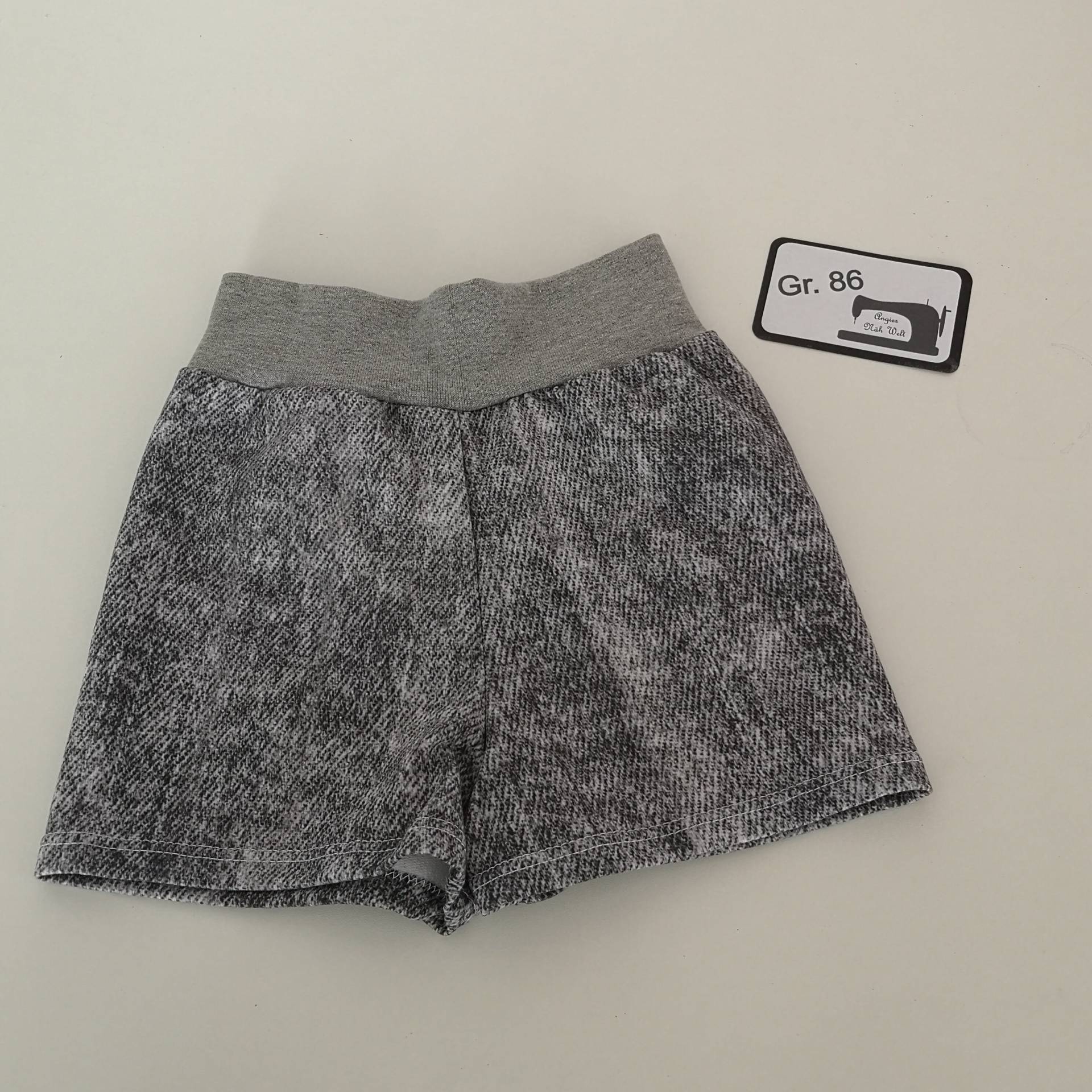 Hose Kurz Gr. 86 Hose Kurz Gr. 86 von AngiesNaehWelt