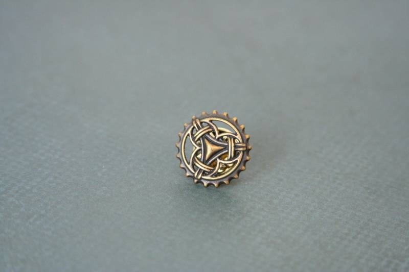 steampunk Zahnrad Krawattennadel Messing-Reißnadel von AngleAh