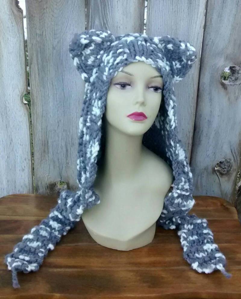 Verkauf Katzen Haube Mit Angebrachtem Schal Individuell - Hoodie Scoodie Tiger Katze Tier Geist Handgestrickt Weiß, Schwarz, Grau Halloween von AngoraArtDesigns