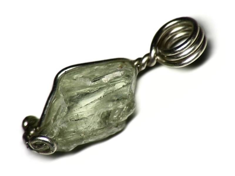 Gelbe Triphane Anhänger | 11 Ct Sterling Silber Draht, Farblose Spodumen Geschenk, Rohen Kristall Schmuck, Gestreifte Roh Edelstein Wickeln von AngryTurtle