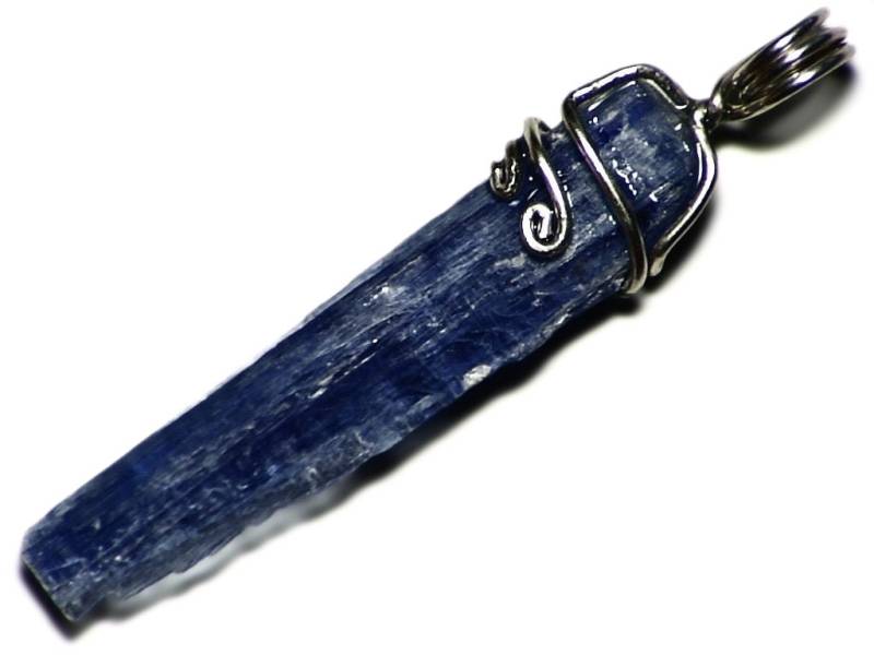Rohe Kyanit Halskette in Sterling Silber | 12 Ct Blau Kristall Schmuck, Natürliche Anhänger, Echte Draht Wickeln, Rustikale Edelstein von AngryTurtle
