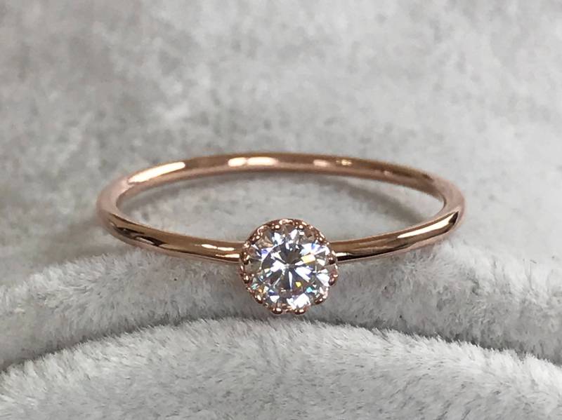 Muttertag Rose Gold Ring, Versprechen Jahrestag Zarte Diamant-Ring, Birthstone Weihnachtsgeschenk Ring Für Sie von AniJewelryDesign