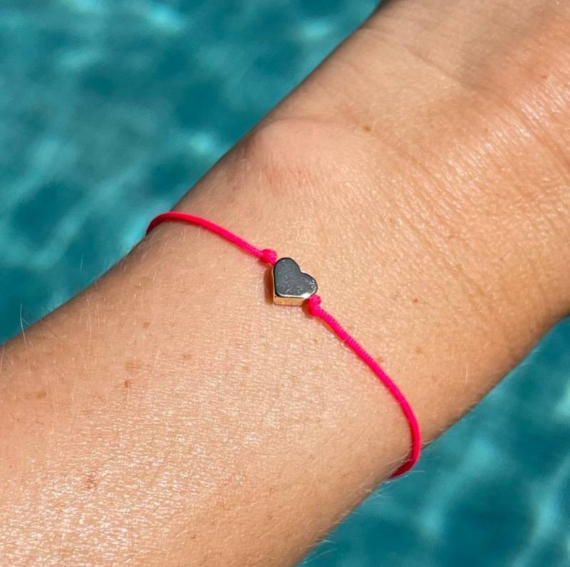 Neonpinkes Herz-Armband von Anica1909