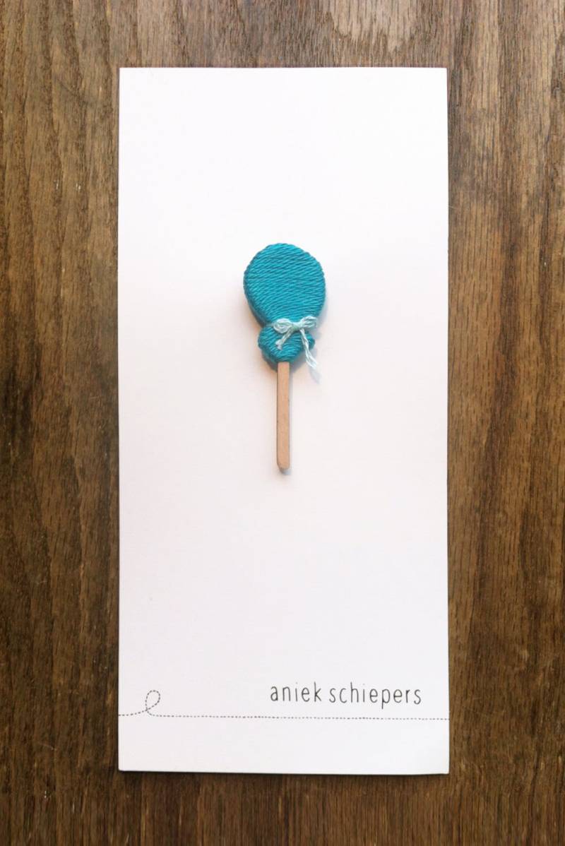 Lutscher-Brosche von AniekSchiepers