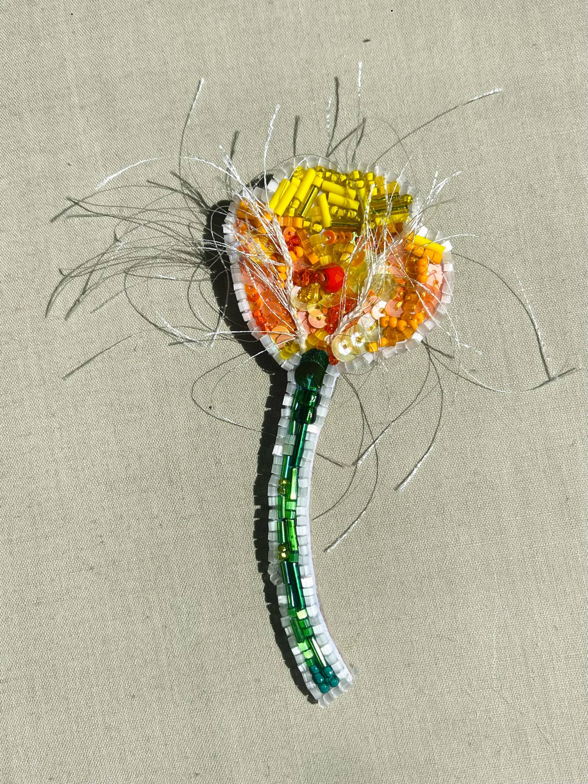 Handbestickte Wildblumen Brosche Gelbe Blumen Anstecknadel von AnimaStore