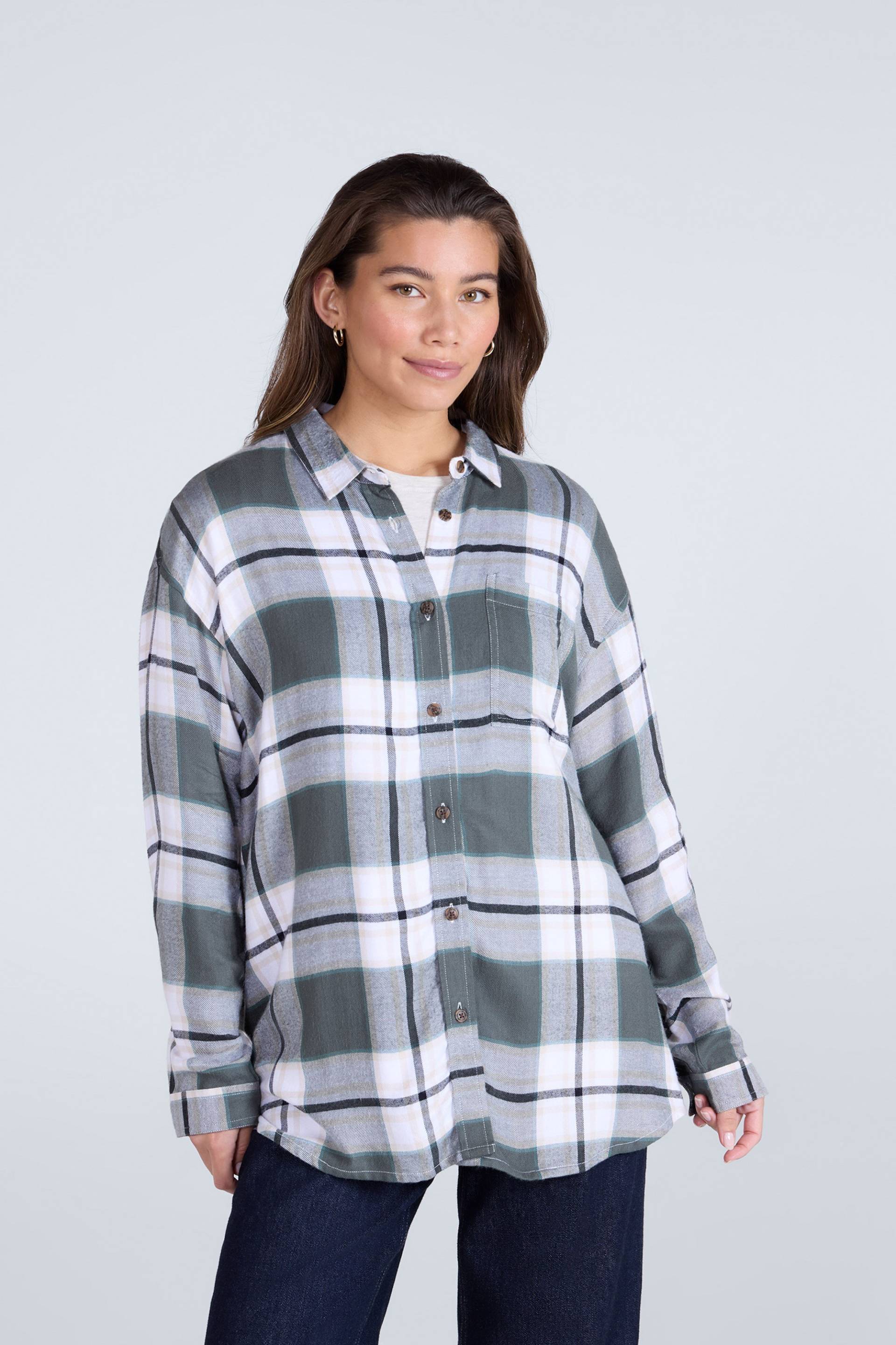 Animal Womens Supersoft Masie Relaxed Fit Shirt - Grün Animal Womens Supersoft Masie Relaxed Fit Shirt - Grün von Animal