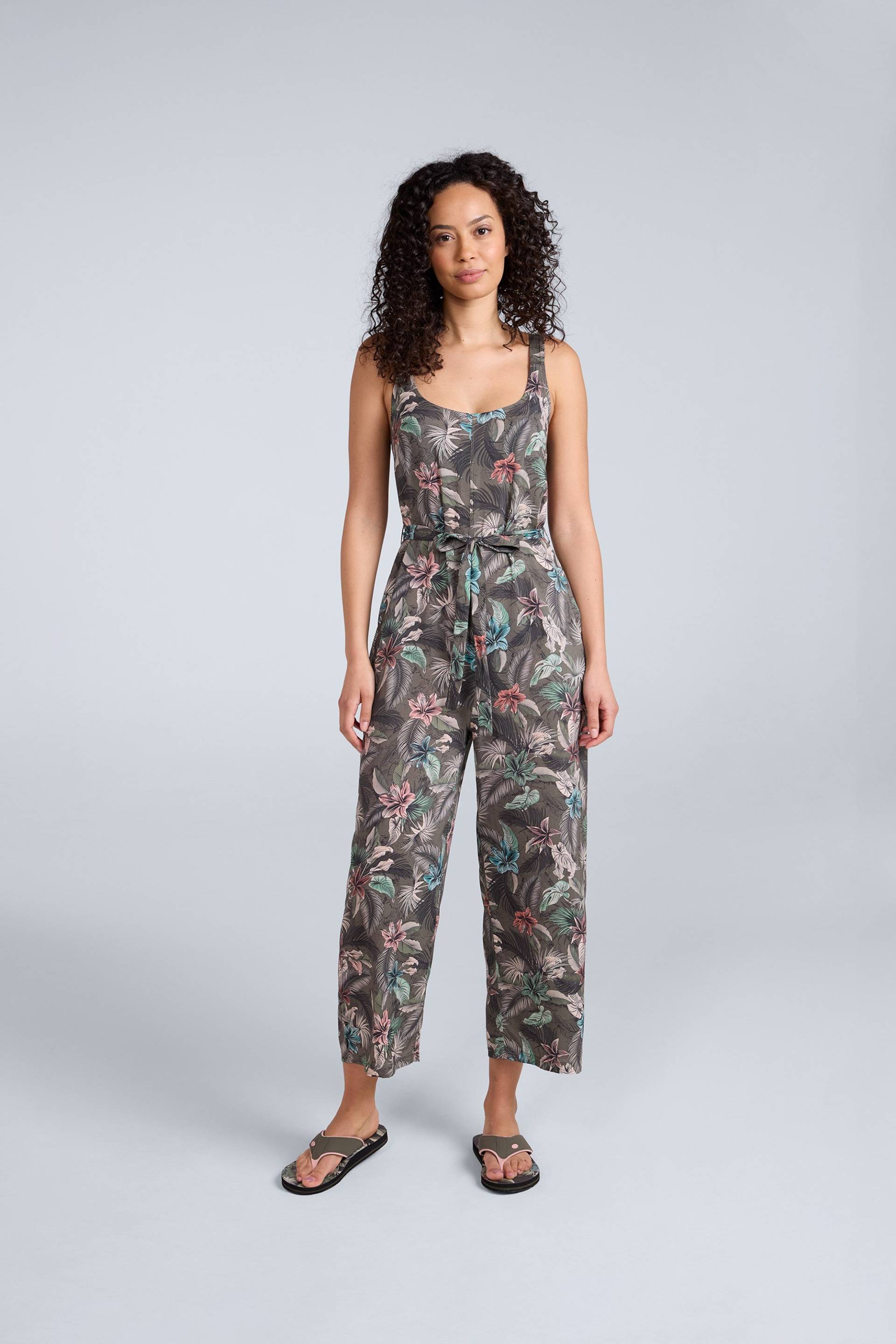 Flora ECOVERO™ Damen Capri-Overall - Khaki von Animal