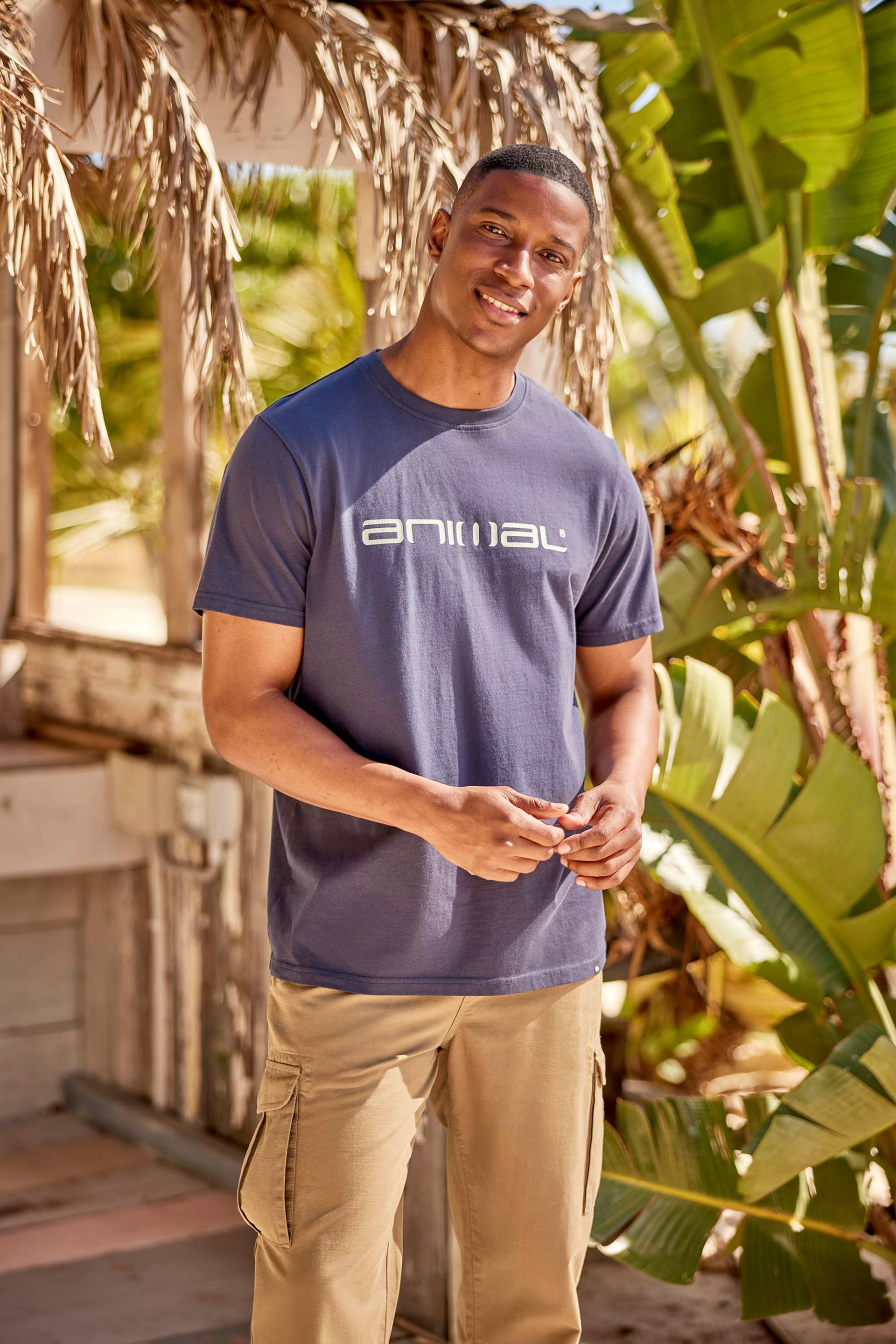 Leon Lockeres Bio-Baumwoll Herren T-Shirt - Marineblau von Animal