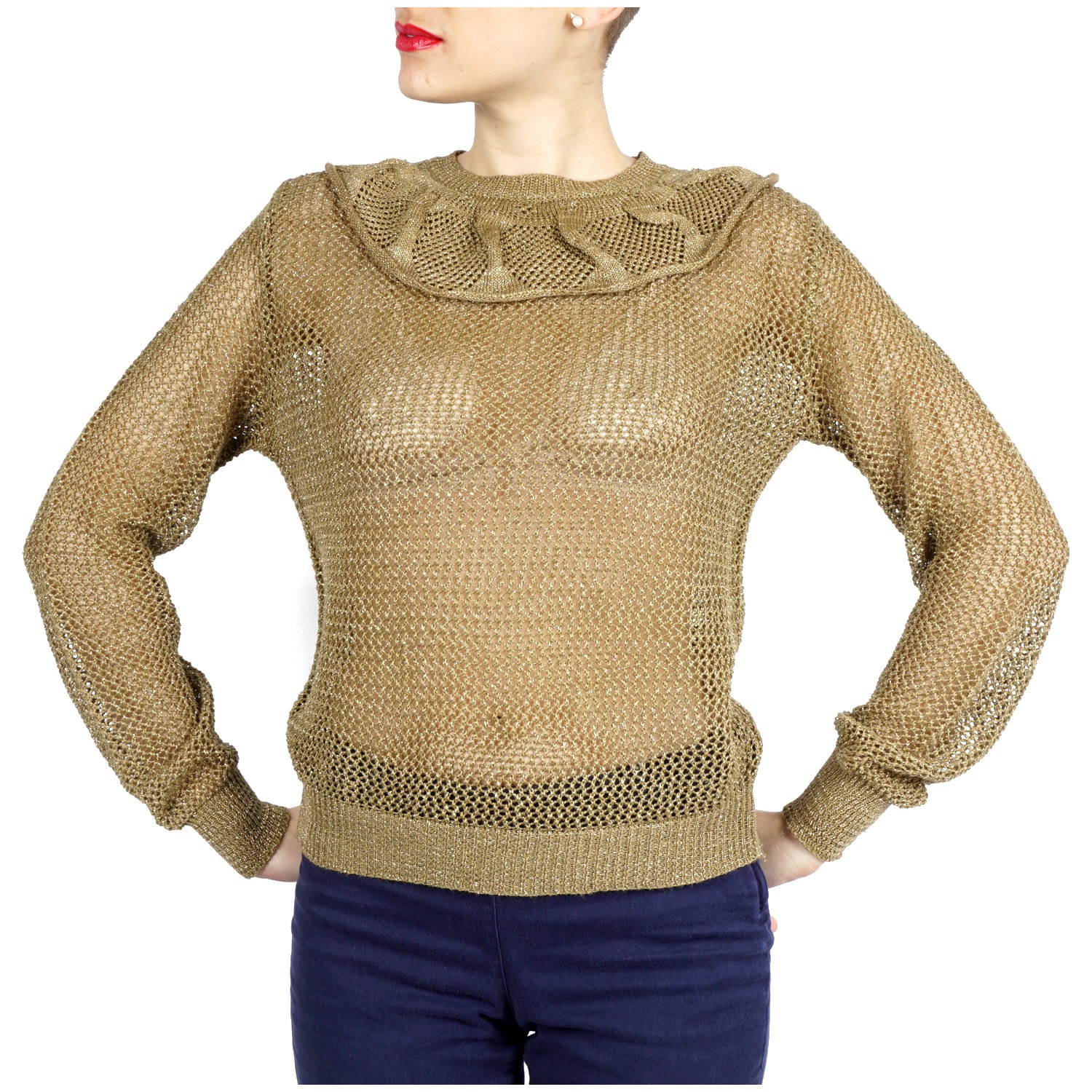 80Er Jahre Vintage Strickpullover in Gold Mit Rüschenkragen Von Segue | Mittelgroß von AnimalHeadVintage