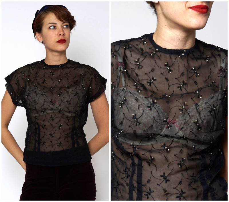 Vintage 1960S Schwarzes Transparentes Top Mit Gestickten Pailletten | Xs/Klein Vintage 1960S Schwarzes Transparentes Top Mit Gestickten Pailletten | Xs/Klein von AnimalHeadVintage