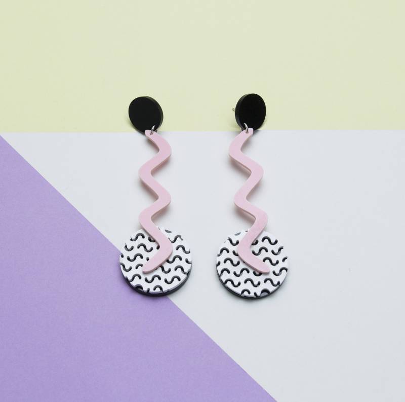 80Er Ohrringe, Wiggle, 1980 Style, Memphis, Laser Cut, Acryl, Plexiglas von Animalhairstuff