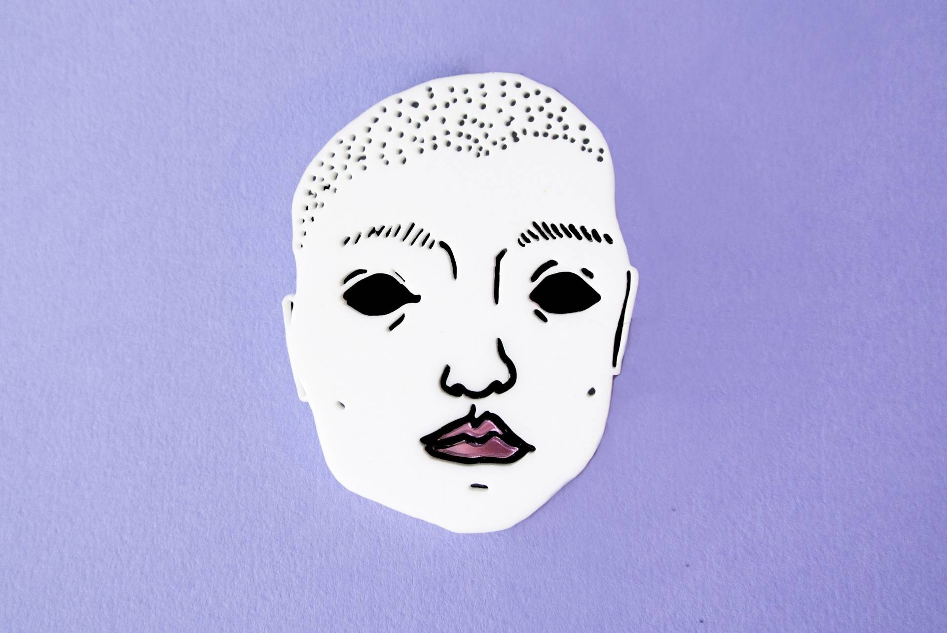 Gesicht Brosche, Animalhair X Pussayfoot, Gesichtsschmuck, Irisierendes Design von Animalhairstuff