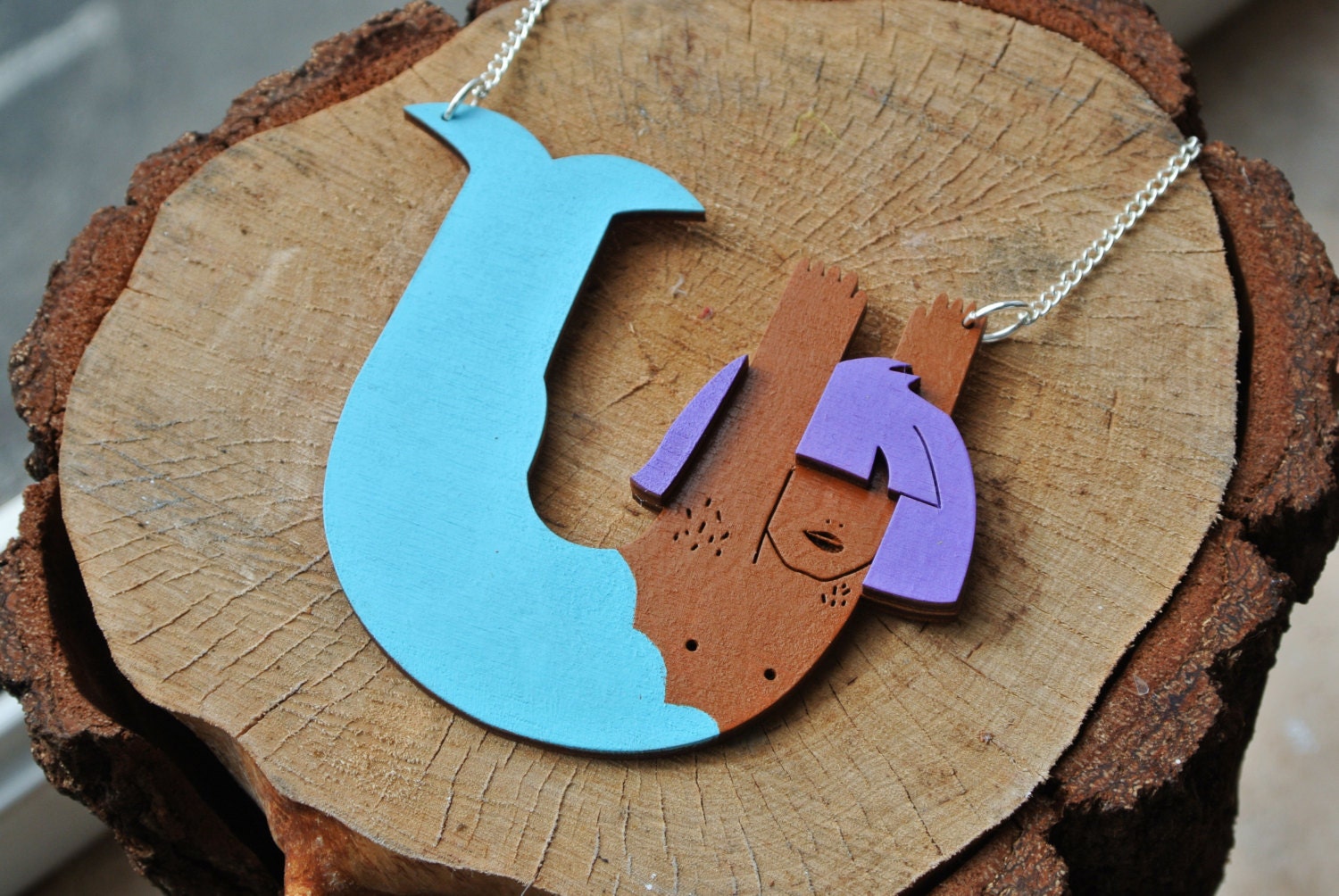 Hölzerne Meerjungfrau Halskette von Animalhairstuff