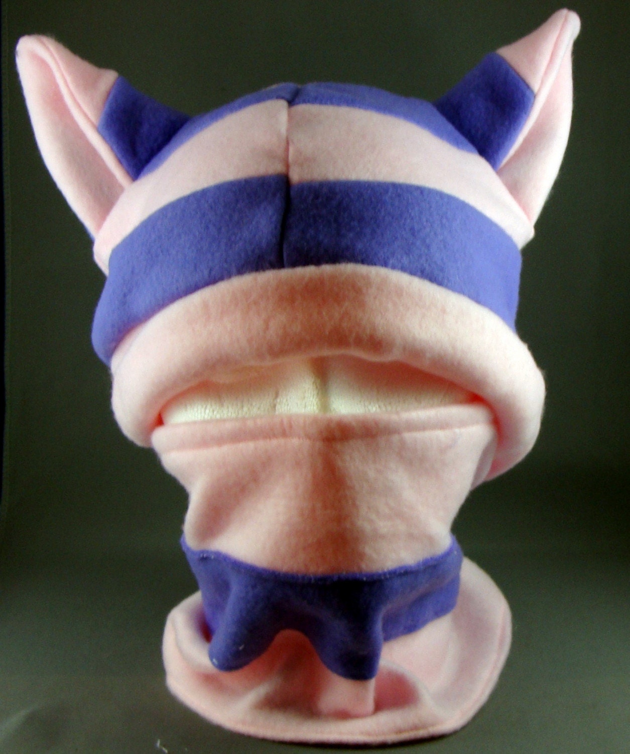 Mad Ninja Cheshire Cat Kitty Katzen Zwei Stück Mütze Und Halswärmer Getragen Zusammen Oder Getrennt, Warme Winter Fun Süß Cosplay Anime Gothic Mad Ninja Cheshire Cat Kitty Katzen Zwei Stück Mütze Und Halswärmer Getragen Zusammen Oder Getrennt, Warme Winter Fun Süß Cosplay Anime Gothic von AnimatedApparels