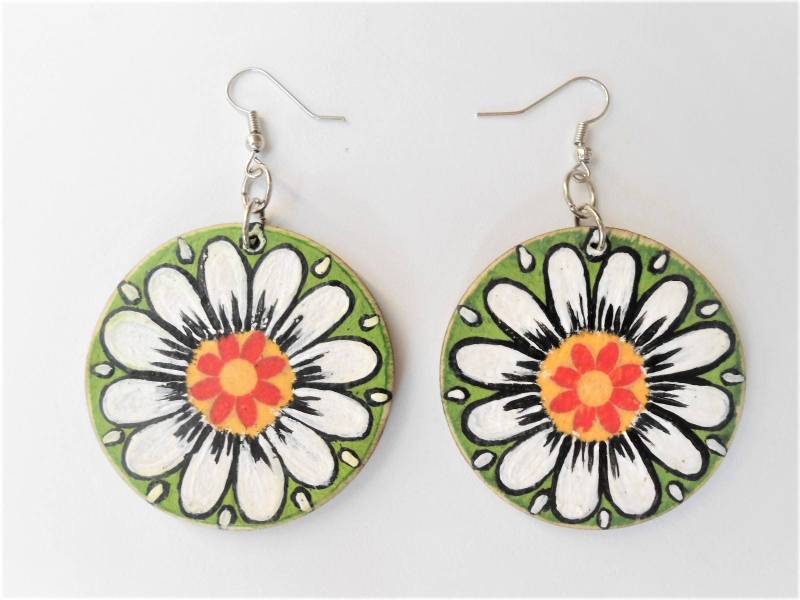 Handbemalter Holzohrring, Holzscheibenohrringe, Decoupageohrringe, Baumelnohrring, Kunstohrringe, Bunte Ohrringe, Sommerohrringe Handbemalter Holzohrring, Holzscheibenohrringe, Decoupageohrringe, Baumelnohrring, Kunstohrringe, Bunte Ohrringe, Sommerohrringe von AnisBags