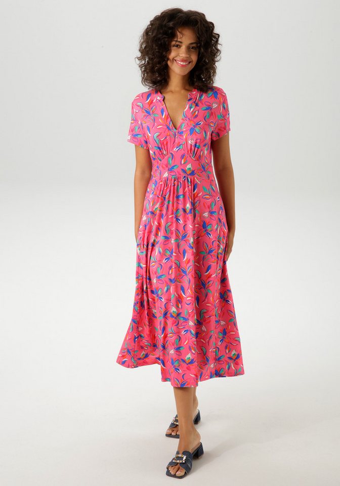 Aniston CASUAL Sommerkleid mit kunstvollen Blüten und Blättern bedruckt von Aniston CASUAL