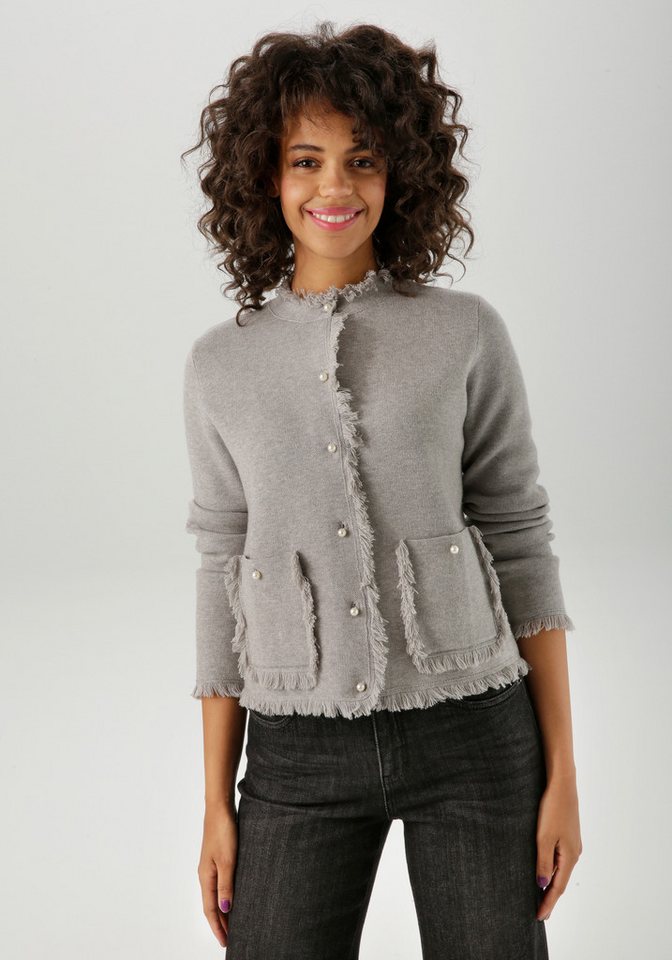 Aniston CASUAL Strickjacke, aufwändig mit Franzen verziert von Aniston CASUAL