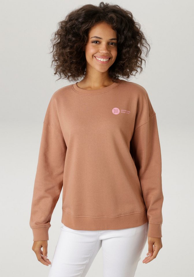 Aniston CASUAL Sweatshirt hinten mit Applikationen, Stickerei und Schriftzügen von Aniston CASUAL