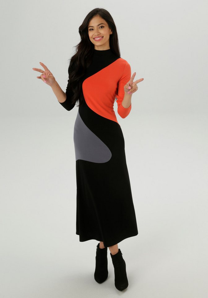 Aniston SELECTED Maxikleid mit asymmetrisch verlaufenden Farbeinsätze - NEUE KOLLEKTION Aniston SELECTED Maxikleid mit asymmetrisch verlaufenden Farbeinsätze - NEUE KOLLEKTION von Aniston SELECTED