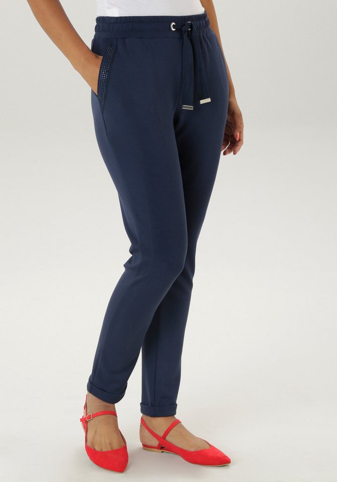 Aniston SELECTED Schlupfhose mit Glitzersteinen an den Eingriffstaschen von Aniston SELECTED