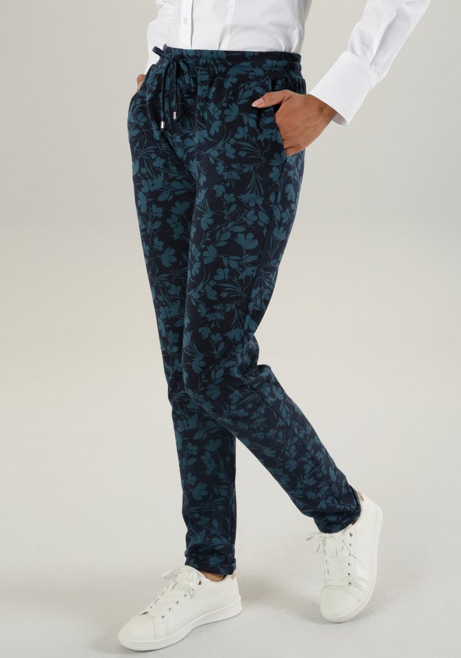 Aniston SELECTED Schlupfhose mit praktischen Eingrifftaschen von Aniston SELECTED