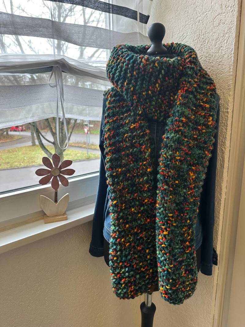 xxl Damenschal Mehrfarbig Grün Orange Gelb Blau Gestrickt Geschenkidee Modern Handgemacht Winter Valentinstag Geburtstag Bunt Weich Warm xxl Damenschal Mehrfarbig Grün Orange Gelb Blau Gestrickt Geschenkidee Modern Handgemacht Winter Valentinstag Geburtstag Bunt Weich Warm von AnitasWollewelt
